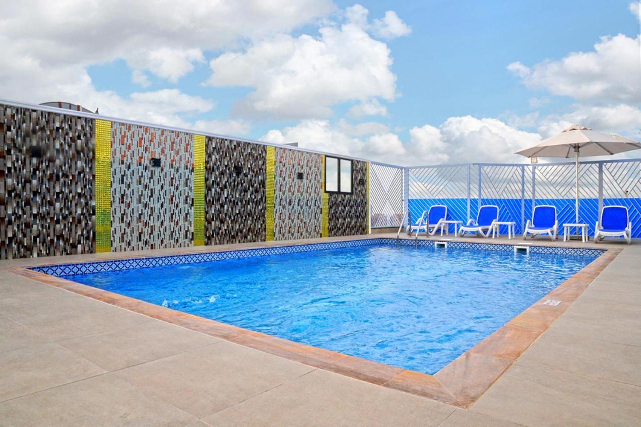 Alain Hotel Ajman Extérieur photo