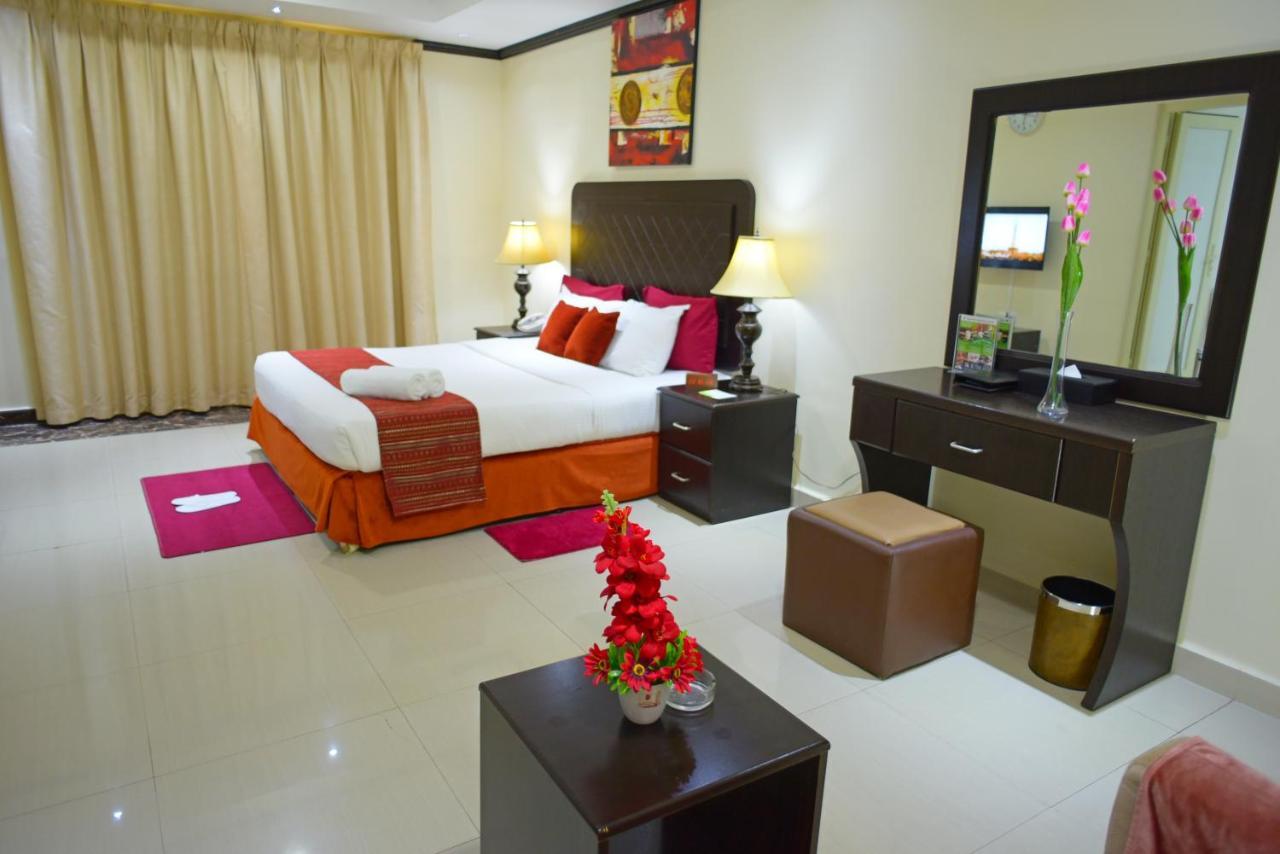 Alain Hotel Ajman Extérieur photo