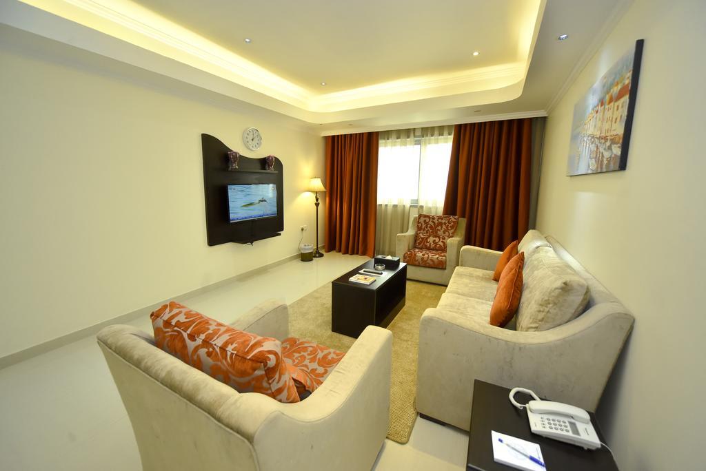 Alain Hotel Ajman Extérieur photo