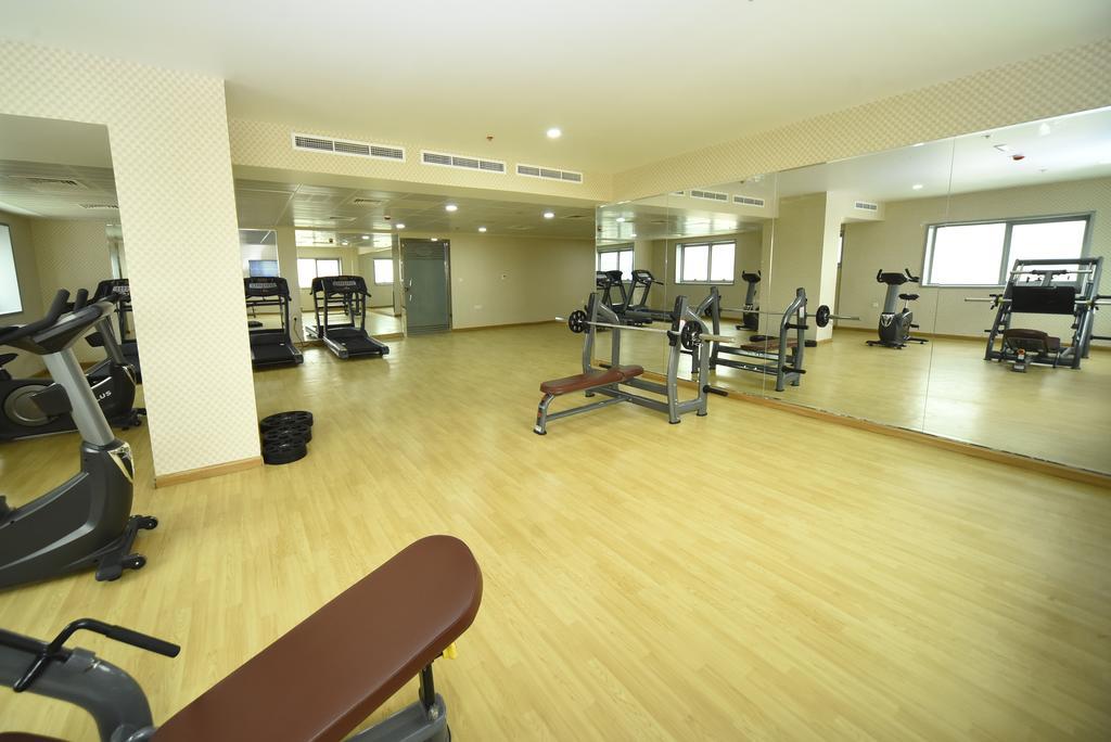 Alain Hotel Ajman Extérieur photo