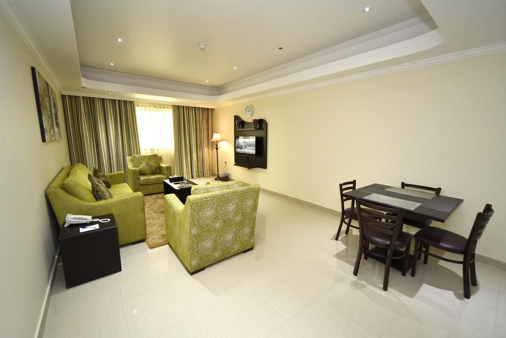 Alain Hotel Ajman Extérieur photo