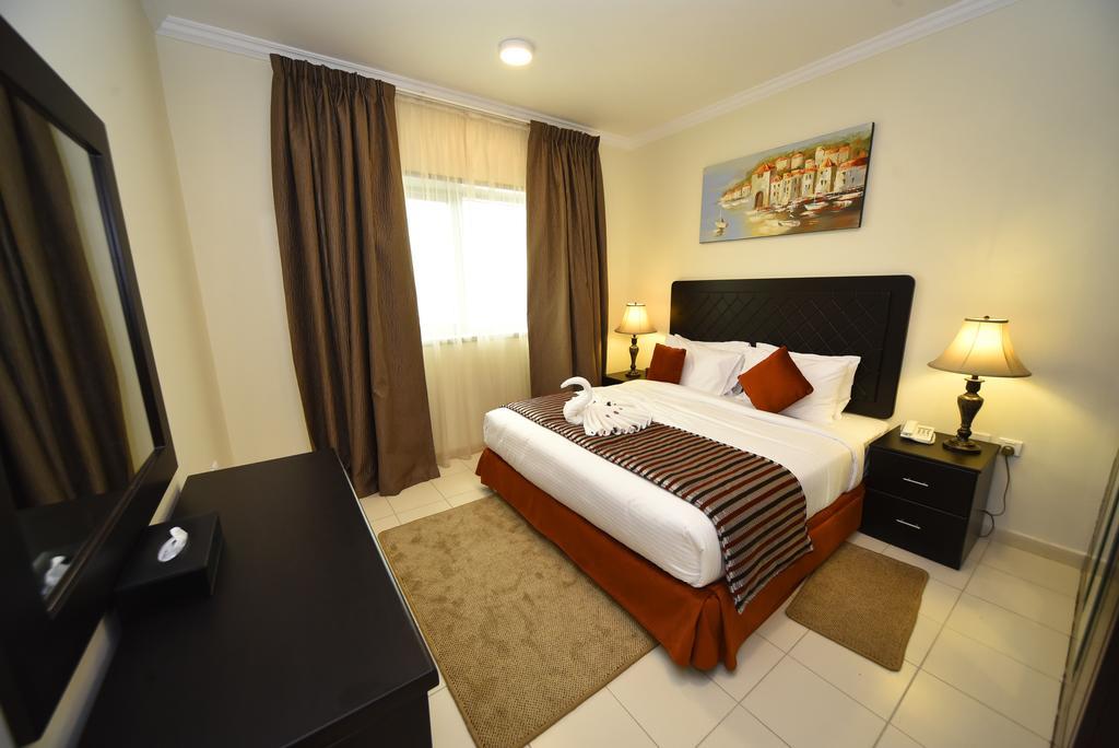 Alain Hotel Ajman Extérieur photo